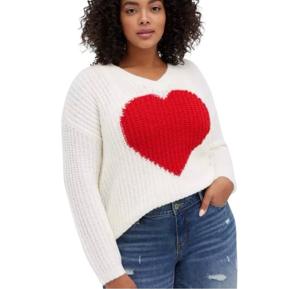 TORRID Winter White + Red Heart V-Neck Knit Pullover Chunky Sweater 2